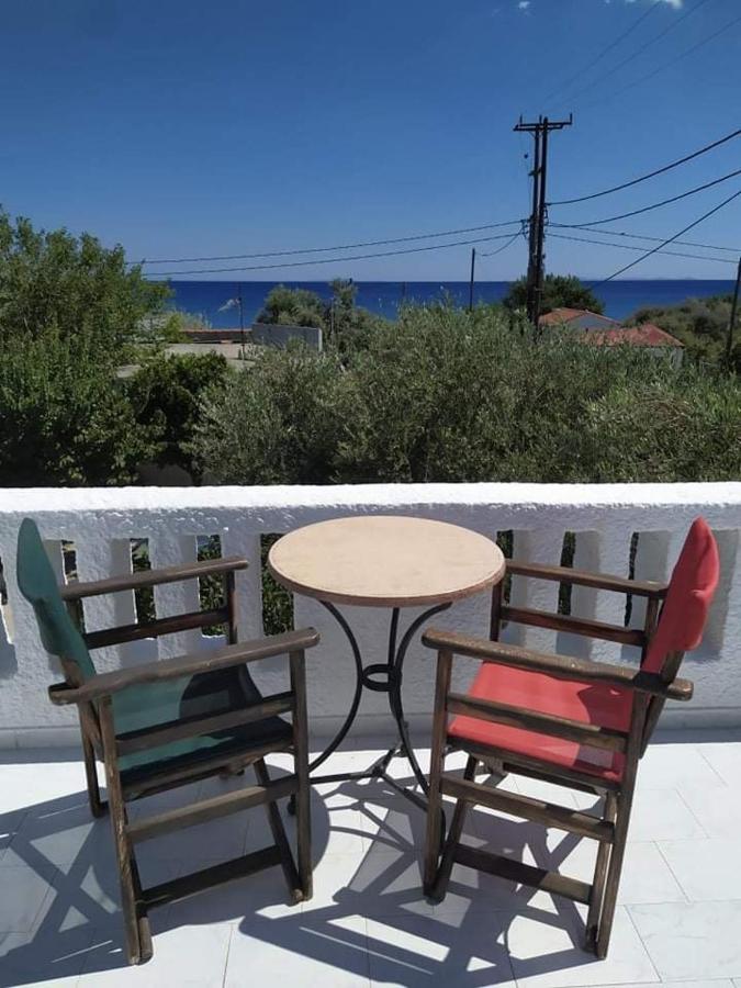 Stamoulis Apartments Kampos Marathokampou Exterior foto